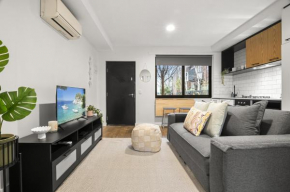 Elegant East Melbourne 1-Bed by Fitzroy Gardens